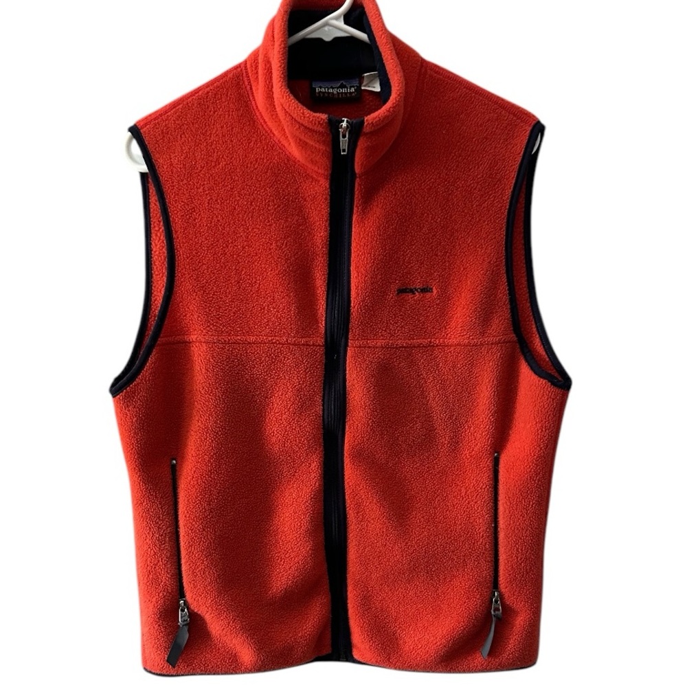 Vintage Patagonia Rare Women’s Orange Synchilla Fleece Vest, Size Small.
